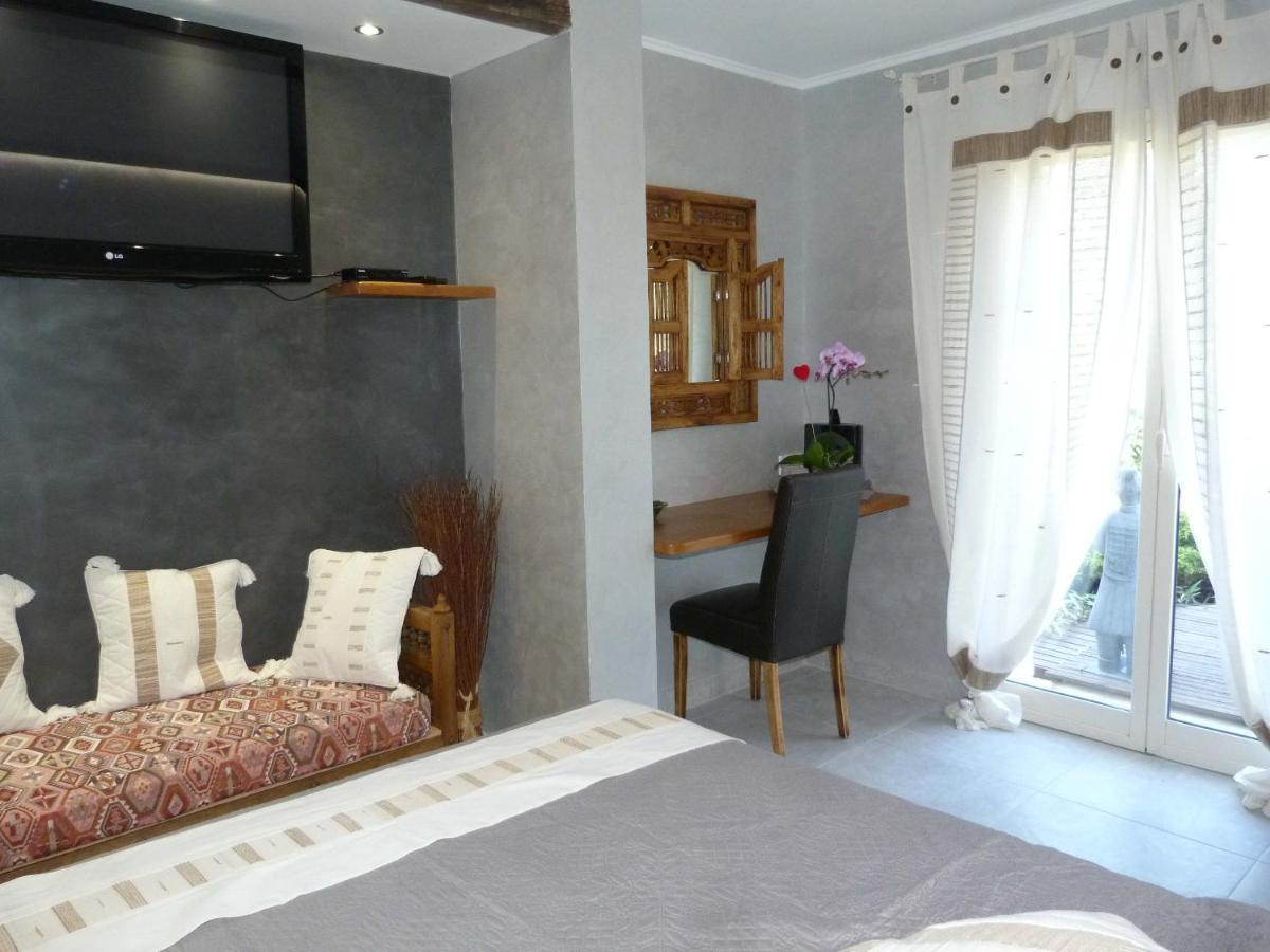 Les Bambous B&B Levens Exterior foto